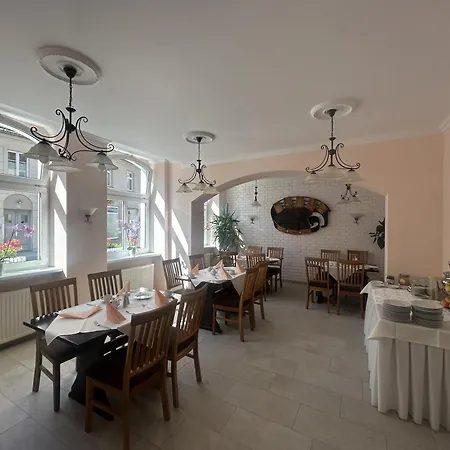 Drei Seen Brandenburg In Ratskeller Hotel